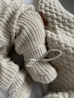 Baby's Only - vastasyntyneen neuletossut, Warm Linen