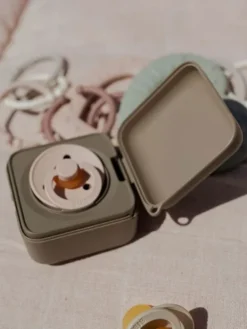 BIBS tutit BIBS - Pacifier Box tuttikotelo