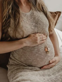 Bolakoru äidille horoskooppi riipuksella ja ketjulla | PROUD MAMA