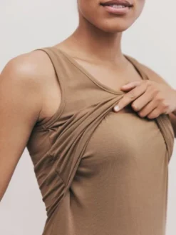Boob Deign - ietytoppi Caic Tank Top, Brown ugar