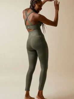 Boob Deign - workout egginit, eaweed