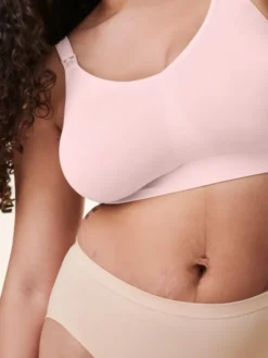 BRAVADO - ietyiivit body ik eae - Chak Pink