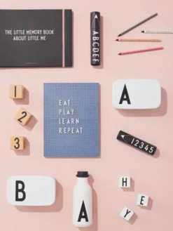 DESIGN LETTERS Memorybook vauvakirja (rosa)