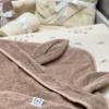 Huppupyyhe lapselle, pupunkorva warm taupe