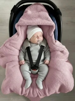 Lämmin boucle turvakaukalon viltti – antique pink