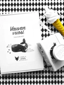 Vauvan vuosi - korttipakka | CAMALA (mustavalkoinen)