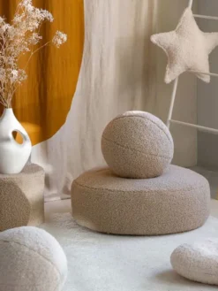 WIGIWAMA - Rahi Ottoman Teddy Biscuit